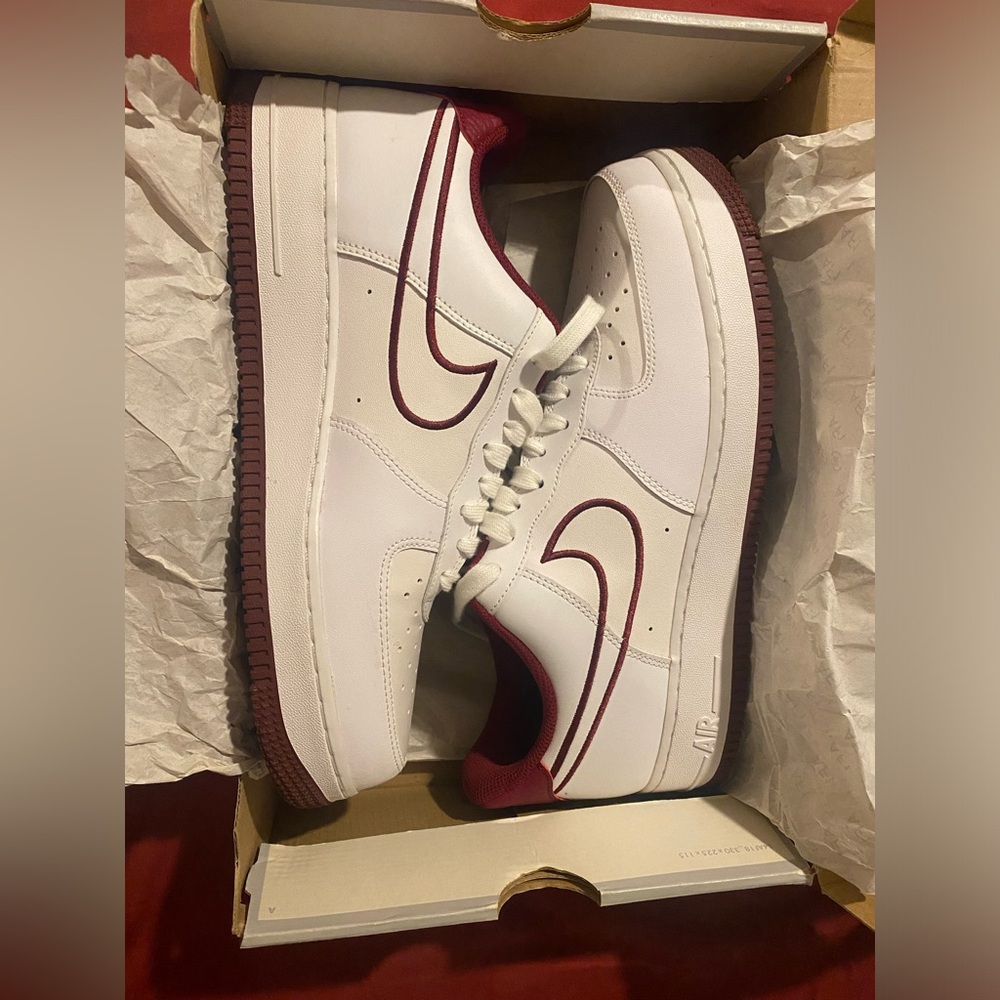 White and red airforce 1 never worn size 10